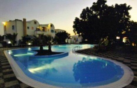 San Efrem Lejlighedshotel Perissa  Eksteriør billede