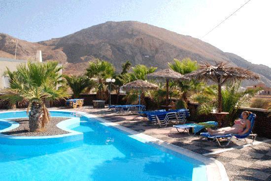 San Efrem Lejlighedshotel Perissa  Eksteriør billede